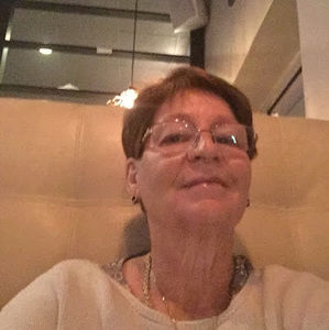 Meet your Posher, Greyhound support transport